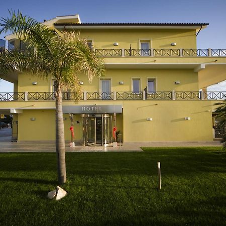 Hotel Villa Tirreno Tarquinia Zewnętrze zdjęcie