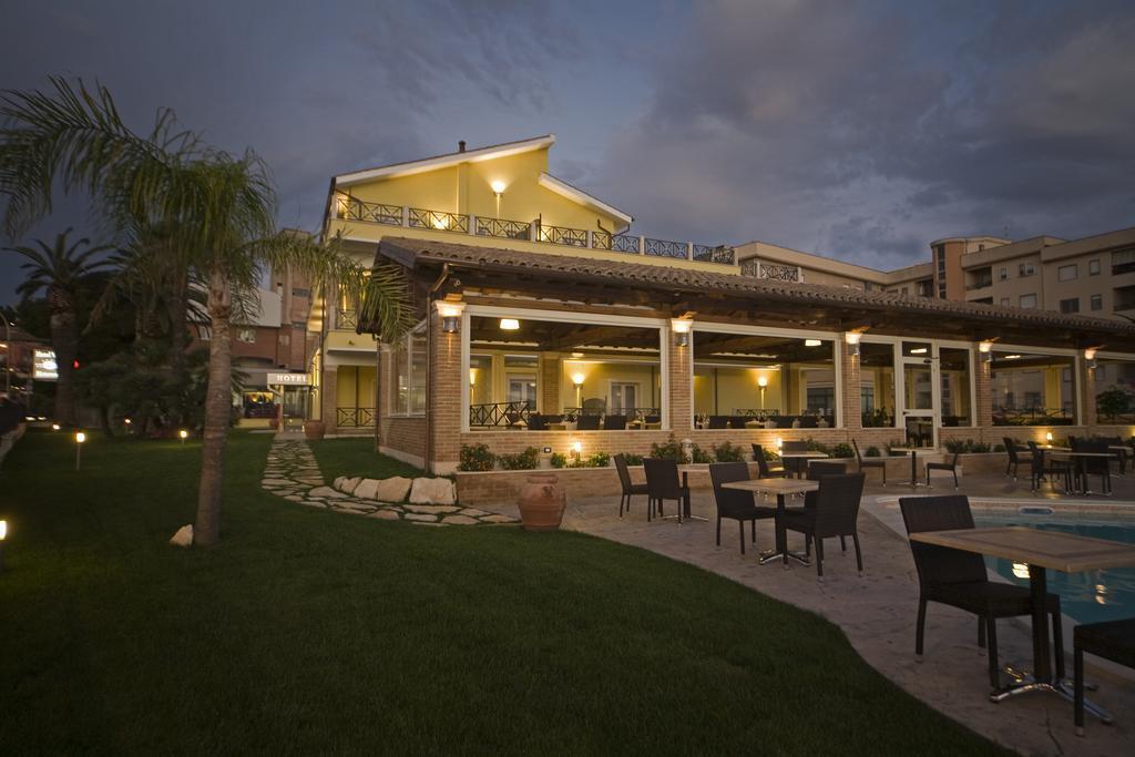 Hotel Villa Tirreno Tarquinia Zewnętrze zdjęcie