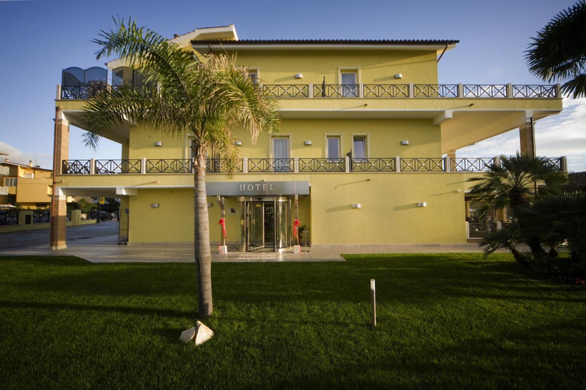 Hotel Villa Tirreno Tarquinia Zewnętrze zdjęcie