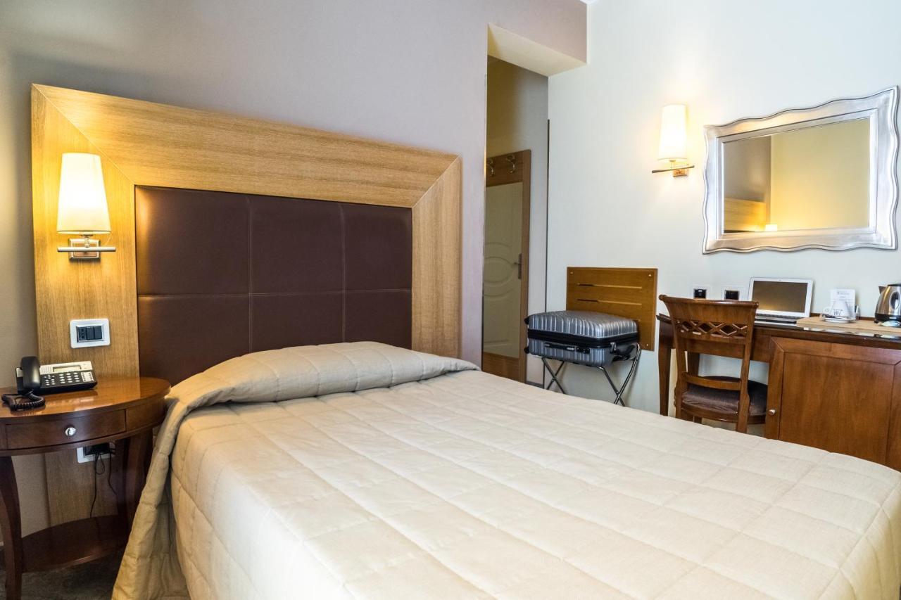 Hotel Villa Tirreno Tarquinia Zewnętrze zdjęcie
